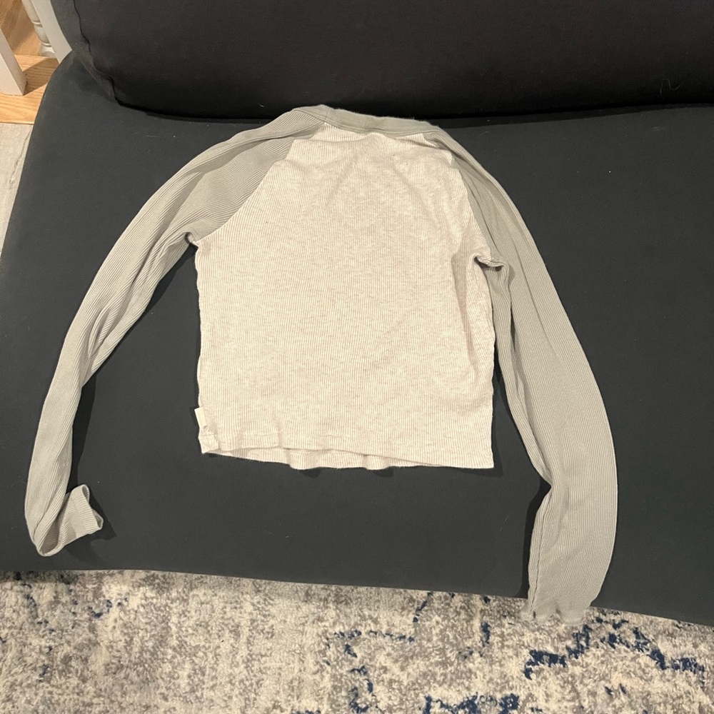 Top - Picture 3 of 3